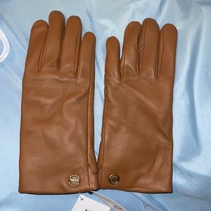 Coach leather gloves